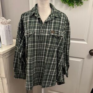 Vintage Wrangler XXL Green Plaid Heavyweight Flannel Button-Up Shirt